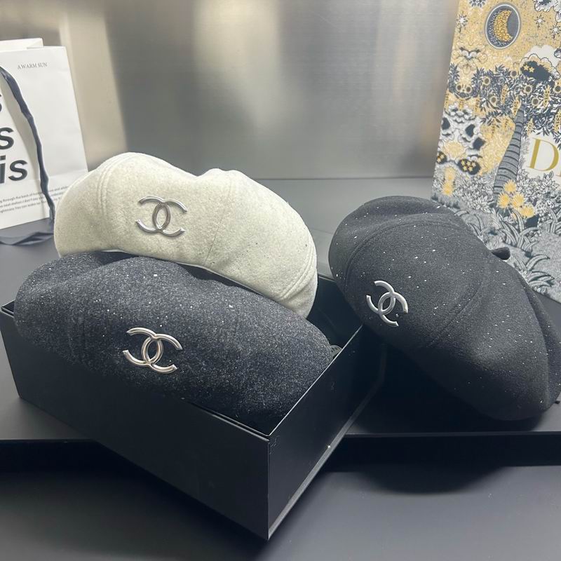 Chanel beret dx15